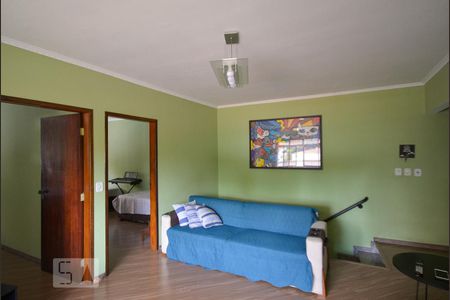 Sala de casa à venda com 3 quartos, 335m² em Vila Moraes, São Paulo