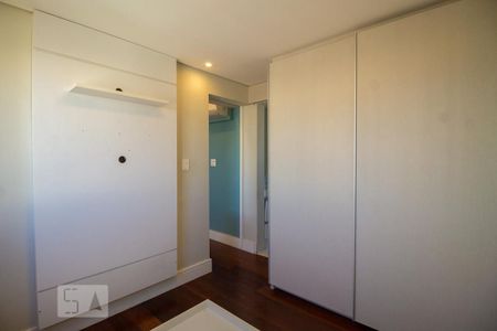 Apartamento à venda com 63m², 2 quartos e 2 vagasSuíte 