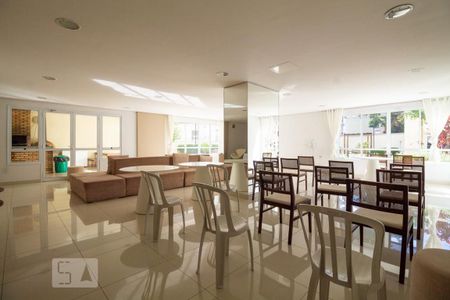 Apartamento à venda com 63m², 2 quartos e 2 vagasÁrea comum - Salão de festas