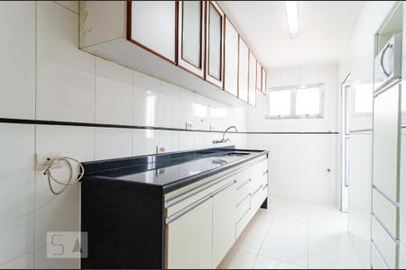 Apartamento para alugar com 80m², 2 quartos e 1 vaga Apartamento para alugar com 80m², 2 quartos e 1 vagaCozinha