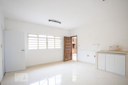 Casa para alugar com 205m², 4 quartos e 6 vagasCozinha