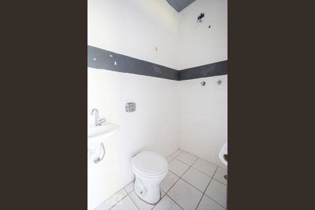 Casa para alugar com 205m², 4 quartos e 6 vagasBanheiro de Serviço