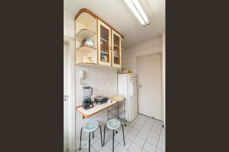 Apartamento à venda com 96m², 3 quartos e 2 vagasCozinha