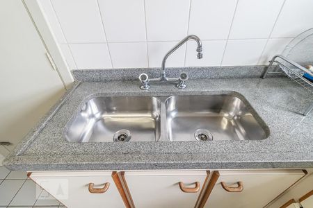 Apartamento à venda com 96m², 3 quartos e 2 vagasCozinha