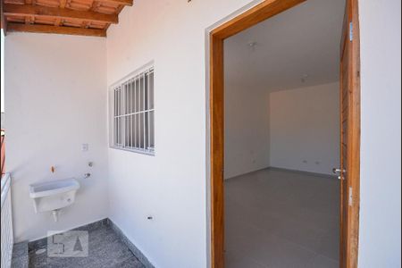 Casa de condomínio para alugar com 36m², 1 quarto e sem vaga Casa de condomínio para alugar com 36m², 1 quarto e sem vagaVaranda/Area de Serviço