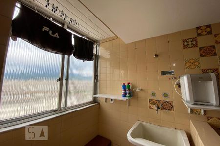 Apartamento à venda com 80m², 2 quartos e 1 vaga Apartamento à venda com 80m², 2 quartos e 1 vagaÁrea de Serviço