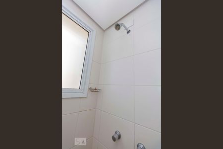 Banheiro  de apartamento para alugar com 1 quarto, 44m² em Petrópolis, Porto Alegre