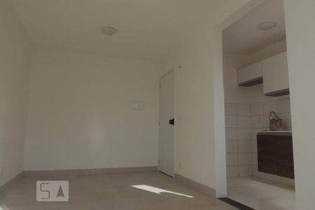 Sala de apartamento à venda com 2 quartos, 45m² em Vila Miguel Vicente Cury, Campinas