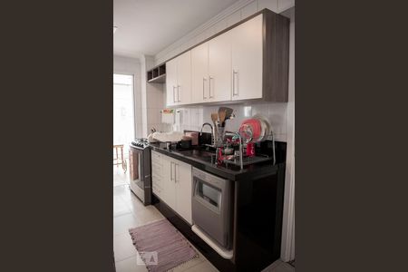 Apartamento para alugar com 120m², 3 quartos e 2 vagas Apartamento para alugar com 120m², 3 quartos e 2 vagasCozinha