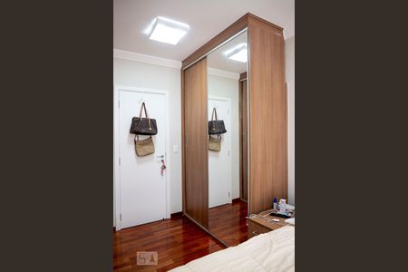 Apartamento para alugar com 120m², 3 quartos e 2 vagas Apartamento para alugar com 120m², 3 quartos e 2 vagasSuíte 1