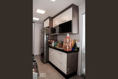 Apartamento para alugar com 120m², 3 quartos e 2 vagas Apartamento para alugar com 120m², 3 quartos e 2 vagasCozinha