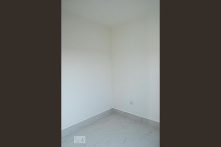 Quarto 1 de apartamento para alugar com 2 quartos, 49m² em Vila Mazzei, São Paulo