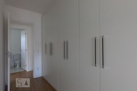Apartamento para alugar com 109m², 3 quartos e 2 vagas Apartamento para alugar com 109m², 3 quartos e 2 vagasSuíte