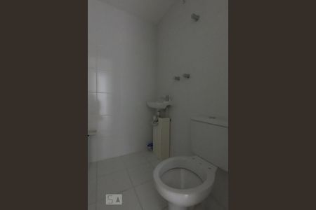 Apartamento para alugar com 109m², 3 quartos e 2 vagas Apartamento para alugar com 109m², 3 quartos e 2 vagasBanheiro de Serviço