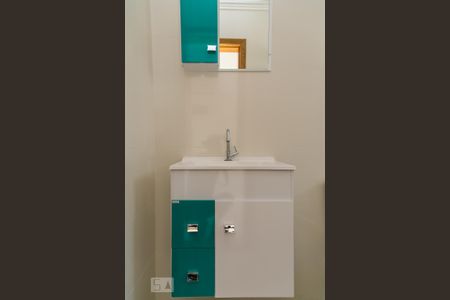 Apartamento para alugar com 38m², 1 quarto e sem vagaBanheiro