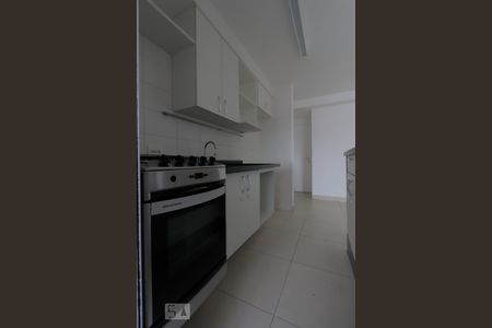 Cozinha de apartamento para alugar com 2 quartos, 62m² em Vila Anglo Brasileira, São Paulo
