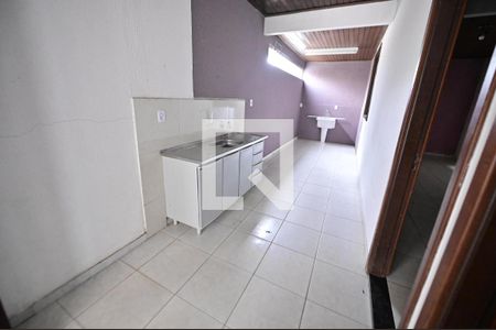 Casa para alugar com 140m², 2 quartos e 2 vagasCozinha