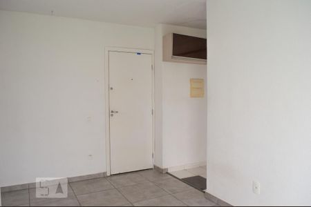 Sala de apartamento para alugar com 2 quartos, 44m² em Campo Grande, Rio de Janeiro