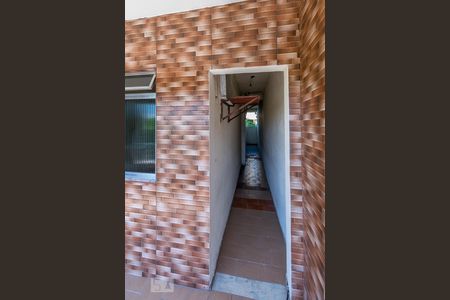 Varanda da Sala - Corredor lateral de apartamento à venda com 2 quartos, 80m² em Cordovil, Rio de Janeiro