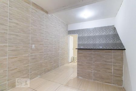 Sala de casa para alugar com 1 quarto, 20m² em Parque São Quirino, Campinas