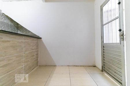 Sala de casa para alugar com 1 quarto, 20m² em Parque São Quirino, Campinas