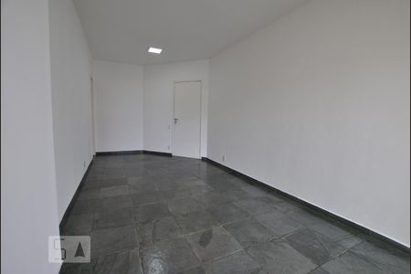 Sala de apartamento à venda com 2 quartos, 61m² em Vila Gumercindo, São Paulo