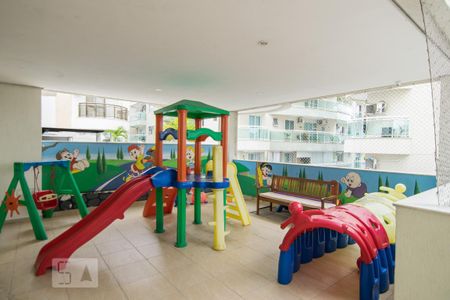 Apartamento à venda com 104m², 3 quartos e 2 vagas Apartamento à venda com 104m², 3 quartos e 2 vagasÁrea Comum - Brinquedoteca