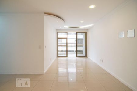 Apartamento à venda com 104m², 3 quartos e 2 vagas Apartamento à venda com 104m², 3 quartos e 2 vagasSala