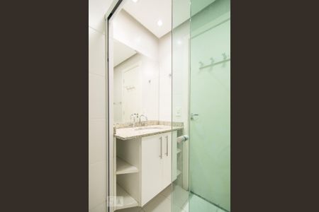 Apartamento à venda com 104m², 3 quartos e 2 vagas Apartamento à venda com 104m², 3 quartos e 2 vagasBanheiro