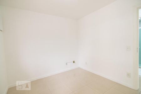 Apartamento à venda com 104m², 3 quartos e 2 vagas Apartamento à venda com 104m², 3 quartos e 2 vagasQuarto 1