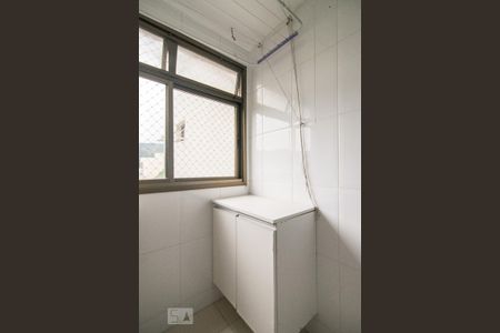 Apartamento à venda com 104m², 3 quartos e 2 vagas Apartamento à venda com 104m², 3 quartos e 2 vagasÁrea de Serviço