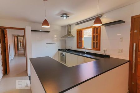 Casa de condomínio para alugar com 105m², 2 quartos e 1 vagaCozinha