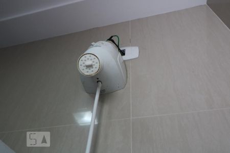 Casa à venda com 73m², 2 quartos e 3 vagasBanheiro suite 2