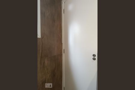 Apartamento à venda com 90m², 2 quartos e 1 vaga Apartamento à venda com 90m², 2 quartos e 1 vagaBanheiro suíte