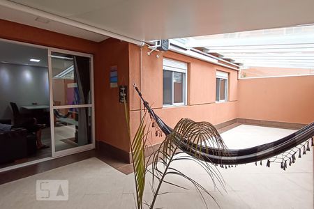 Apartamento à venda com 90m², 2 quartos e 1 vaga Apartamento à venda com 90m², 2 quartos e 1 vagaQuintal