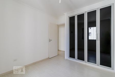 Quarto 2 de apartamento à venda com 2 quartos, 60m² em Jardim Previdencia, São Paulo