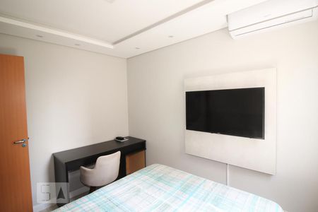Quarto 1 de apartamento à venda com 2 quartos, 43m² em Morro Santana, Porto Alegre