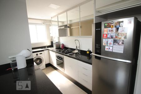 Apartamento à venda com 43m², 2 quartos e 1 vaga Apartamento à venda com 43m², 2 quartos e 1 vagaCozinha