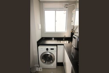 Apartamento à venda com 43m², 2 quartos e 1 vaga Apartamento à venda com 43m², 2 quartos e 1 vagaCozinha e Área de Serviço