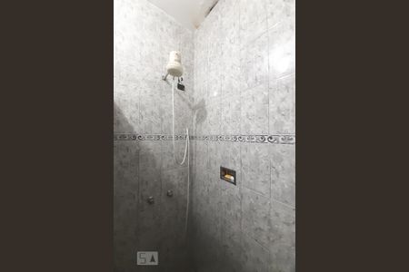 Casa de condomínio à venda com 200m², 4 quartos e 2 vagasBanheiro 2