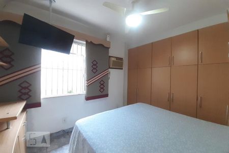 Casa de condomínio à venda com 200m², 4 quartos e 2 vagasQuarto 3