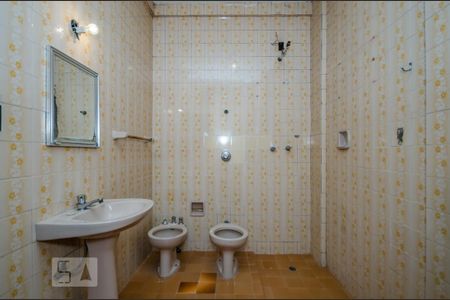 Apartamento à venda com 110m², 3 quartos e sem vagaBanheiro