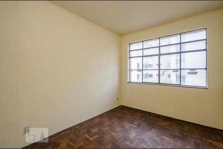Apartamento à venda com 110m², 3 quartos e sem vagaQuarto 1