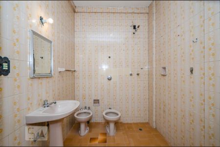 Apartamento à venda com 110m², 3 quartos e sem vagaBanheiro