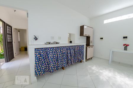 Sala e cozinha de casa para alugar com 1 quarto, 60m² em Agronômica, Florianópolis
