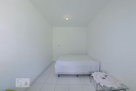 Casa para alugar com 60m², 1 quarto e sem vagaQuarto