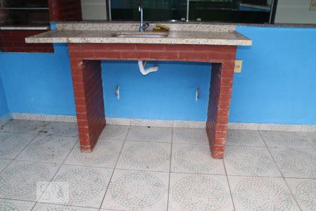 Casa de condomínio à venda com 160m², 3 quartos e 2 vagasTerraço churrasqueira