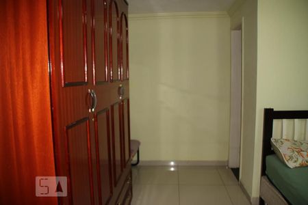Casa de condomínio à venda com 160m², 3 quartos e 2 vagasSuíte 1