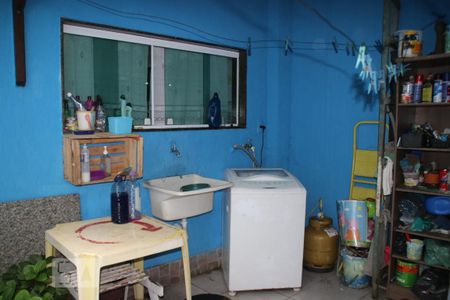 Casa de condomínio à venda com 160m², 3 quartos e 2 vagasÁrea de Serviço