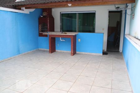 Casa de condomínio à venda com 160m², 3 quartos e 2 vagasTerraço churrasqueira